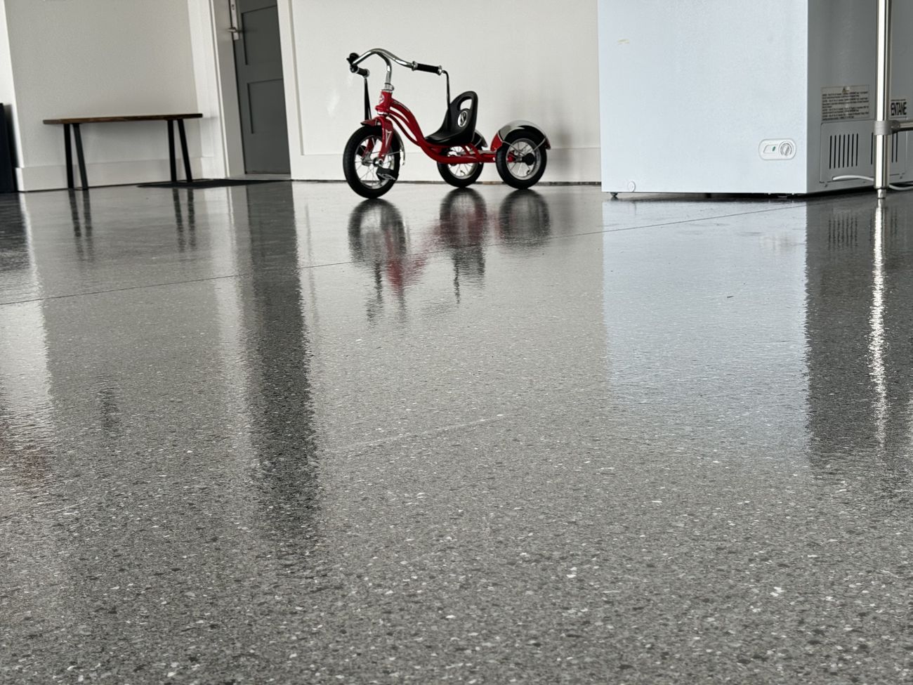 Finished flake epoxy garage floor coating